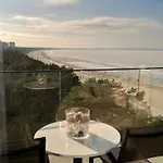 Baltic Infinity 529 - & Pool Access *