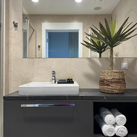 Baltic Infinity 529 - & Pool Access מידזיזדרויה